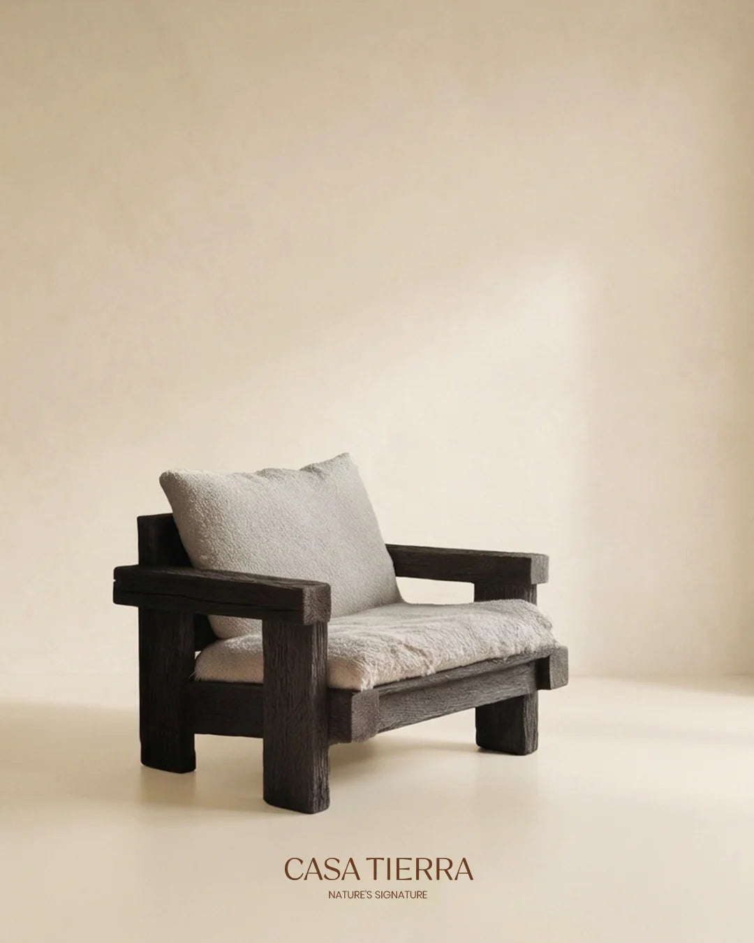 Kaia Chair