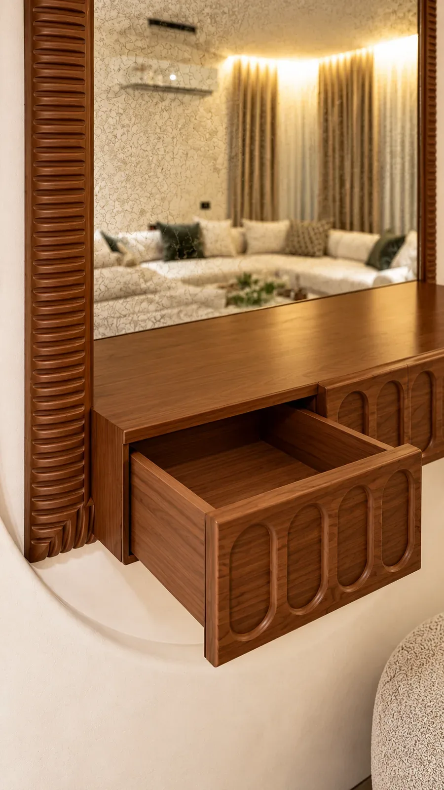 Bloody Mary Console — 7